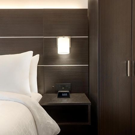 Holiday Inn Express - Jamaica - Jfk Airtrain - Nyc By Ihg New York Ngoại thất bức ảnh