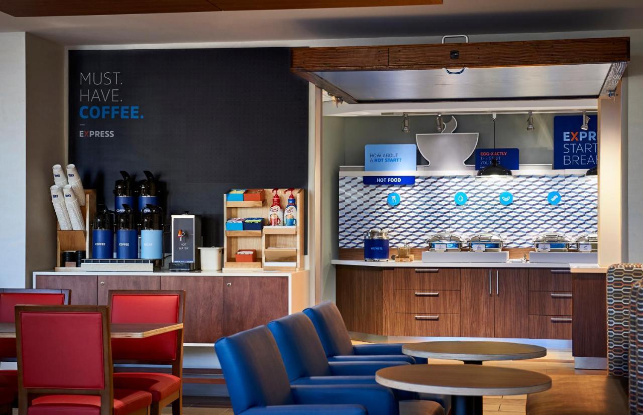 Holiday Inn Express - Jamaica - Jfk Airtrain - Nyc By Ihg New York Ngoại thất bức ảnh